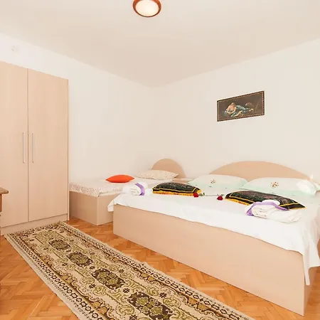Apartament Neda