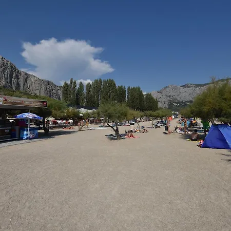 Neda * Omiš